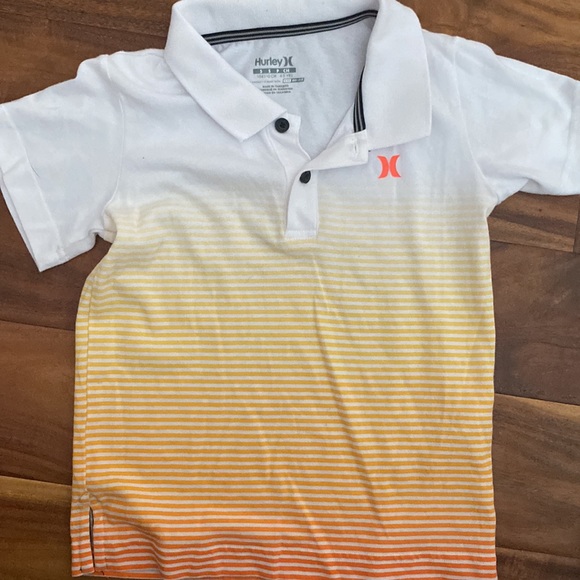 Bundle Boys Hurley Polos Size 5 - Picture 3 of 3